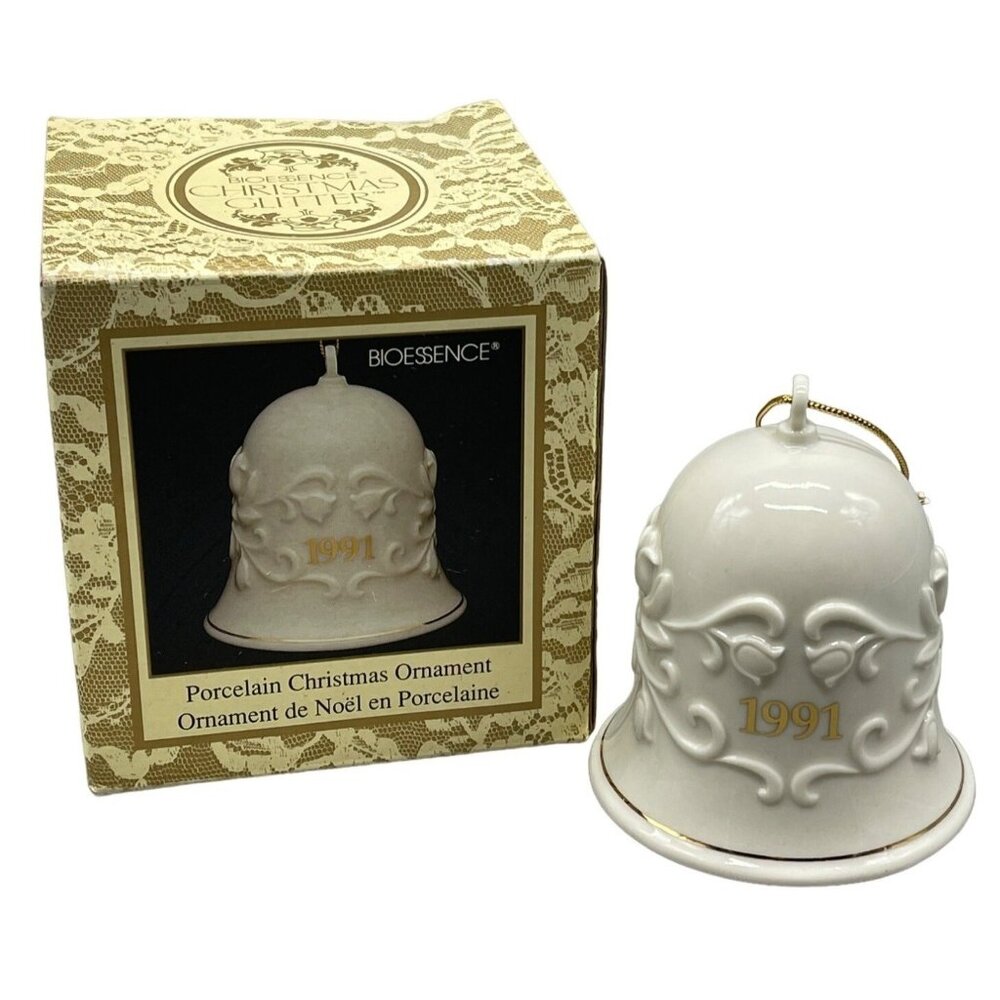 vintage bioessence porcelain Christmas ornament bell 1991 white #7149 READ